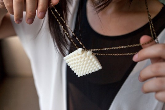 Hot Pop Factory Necklace